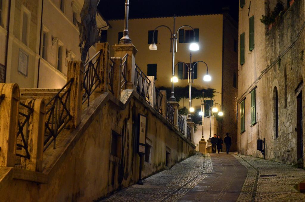 Hotel Clarici Spoleto Exteriör bild